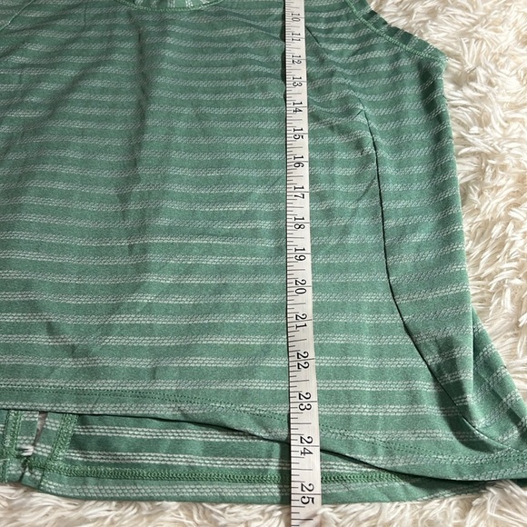 Zyia Forest Nimbus Size XL Women’s Split Back Tank Top New Without Tag - Picture 6 of 9